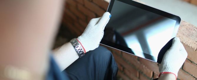 Builder showcasing work on social media